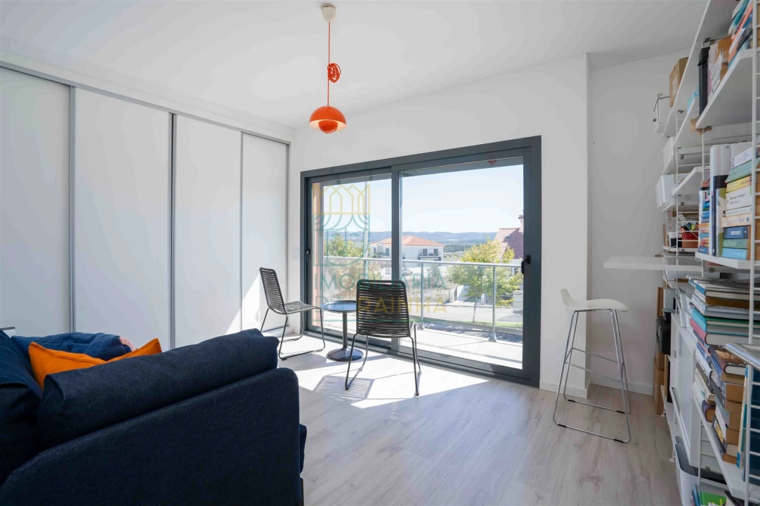 Apartamento T3 para Venda em Tornada e Salir do Porto Foto 15