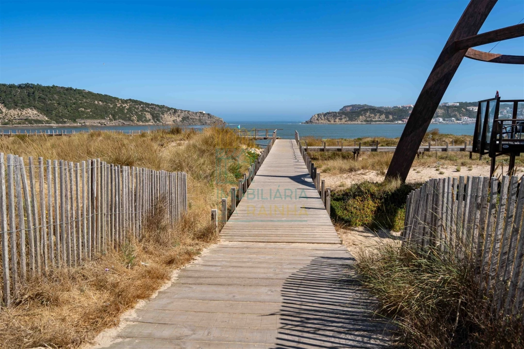Apartamento T3 para Venda em Tornada e Salir do Porto Foto 30