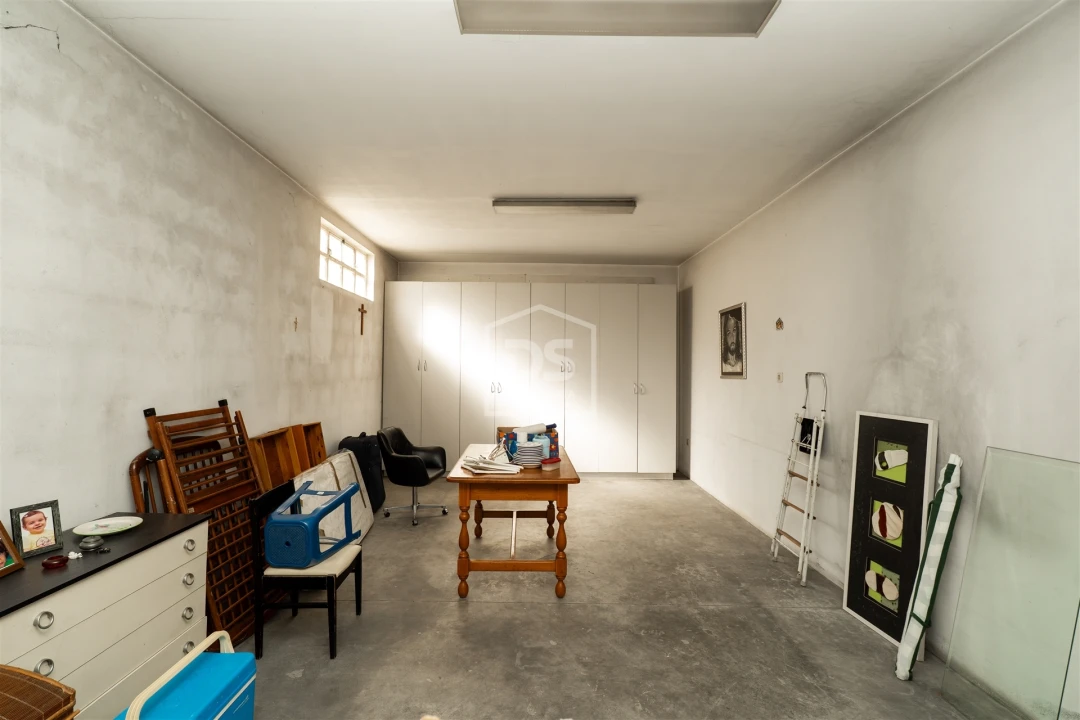 Armazém para Venda em Santa Eufémia e Boa Vista Foto 30