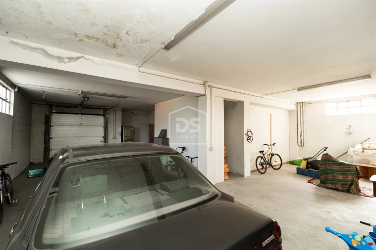 Armazém para Venda em Santa Eufémia e Boa Vista Foto 28