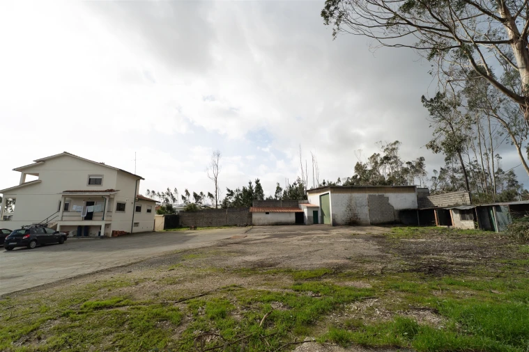 Armazém para Venda em Santa Eufémia e Boa Vista Foto 55