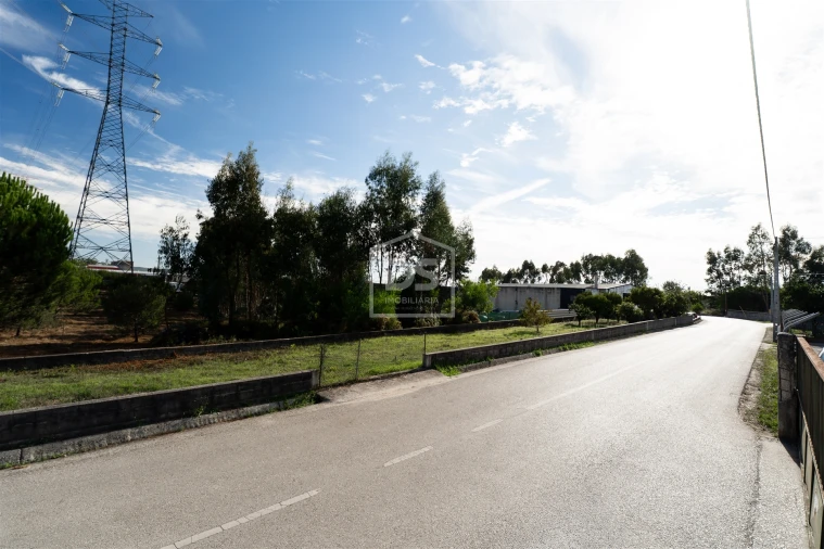 Armazém para Venda em Santa Eufémia e Boa Vista Foto 44