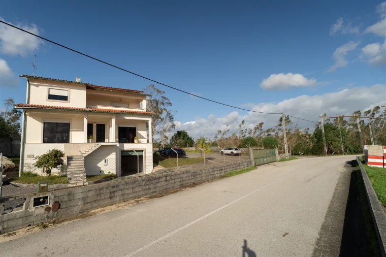 Armazém para Venda em Santa Eufémia e Boa Vista Foto 68