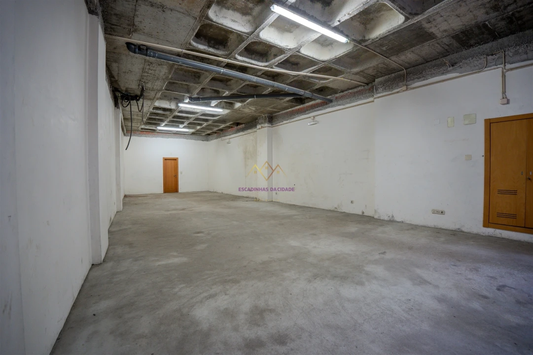 Loja para Arrendamento em Odivelas Foto 6