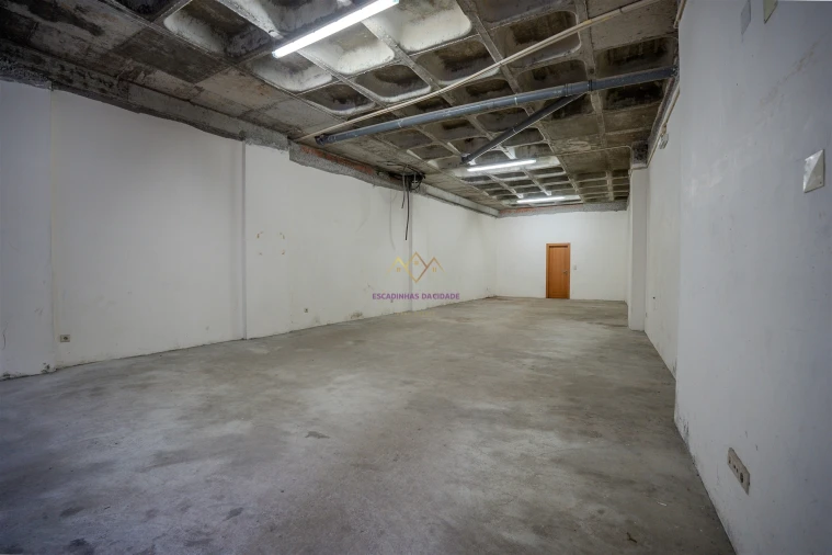 Loja para Arrendamento em Odivelas Foto 4