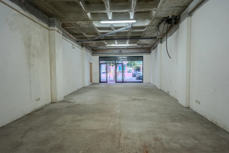 Loja para Arrendamento em Odivelas Foto 12