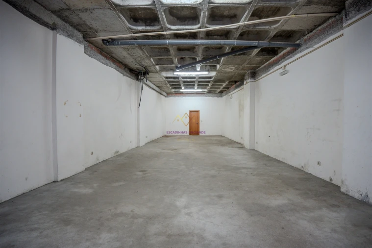 Loja para Arrendamento em Odivelas Foto 5