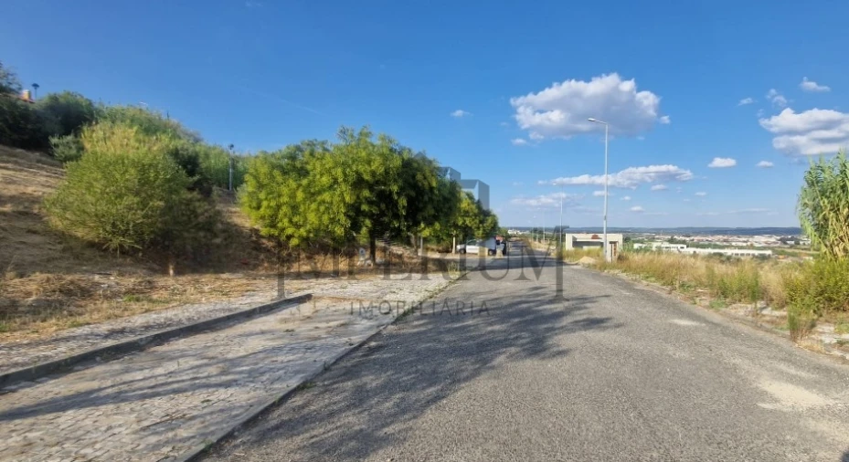 Terreno para Venda em Carregado e Cadafais Foto 4