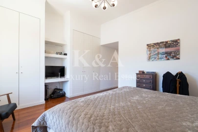 Apartamento T5 para Venda em Lordelo do Ouro e Massarelos
