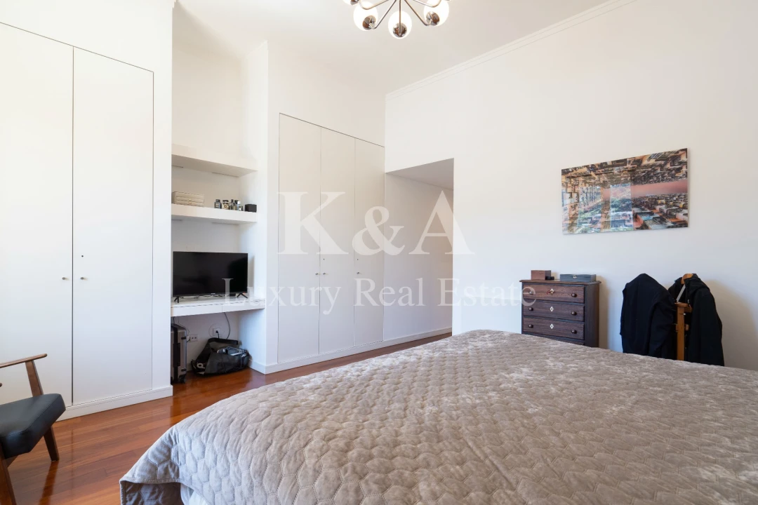Apartamento T5 para Venda em Lordelo do Ouro e Massarelos Foto 8