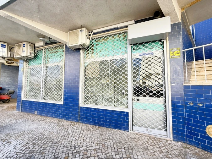 Loja para Venda em Loures Foto 3