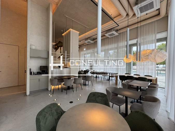 Loja para Trespasse em Parque das Nações Foto 50