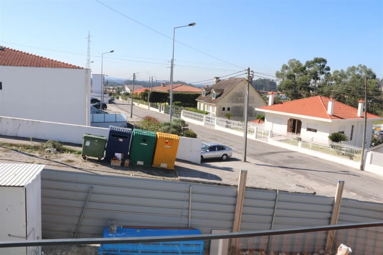 Moradia T3 para Venda em Lustosa e Barrosas (Santo Estêvão) Foto 27