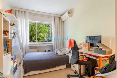 Apartamento T3 para Venda em Aldoar, Foz do Douro e Nevogilde