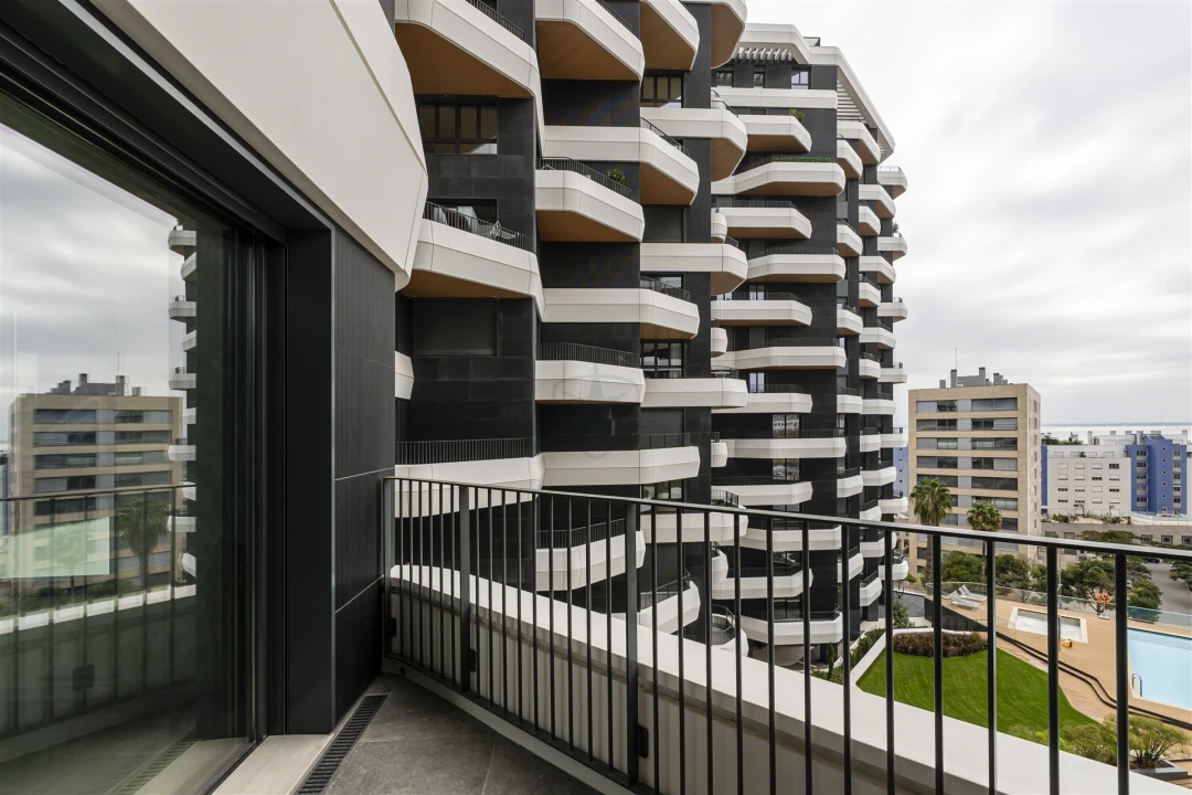 Apartamento T2 para Venda em Parque das Nações Foto 16
