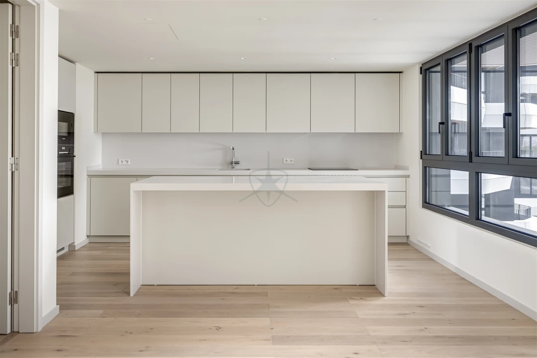 Apartamento T2 para Venda em Parque das Nações Foto 5