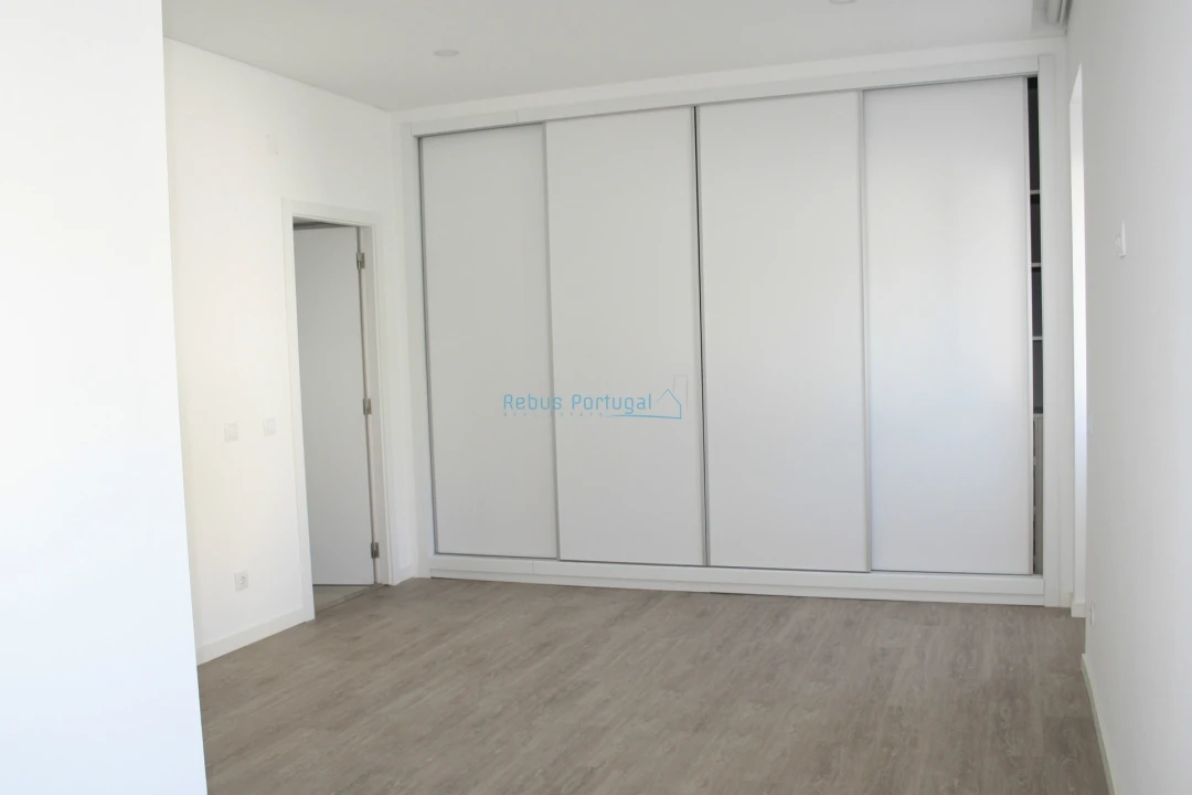 Moradia T3 para Venda em São Brás de Alportel Foto 15