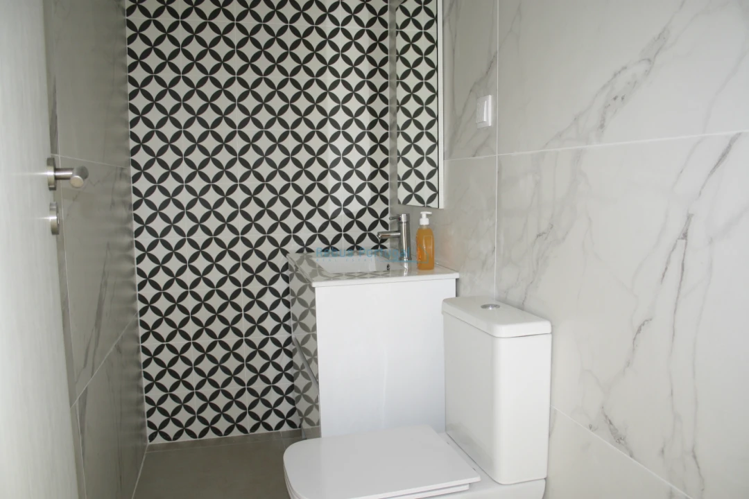 Moradia T3 para Venda em São Brás de Alportel Foto 5