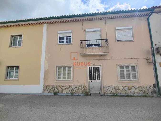 Moradia T6 para Venda em Torres Novas (Santa Maria, Salvador e Santiago) Foto 2