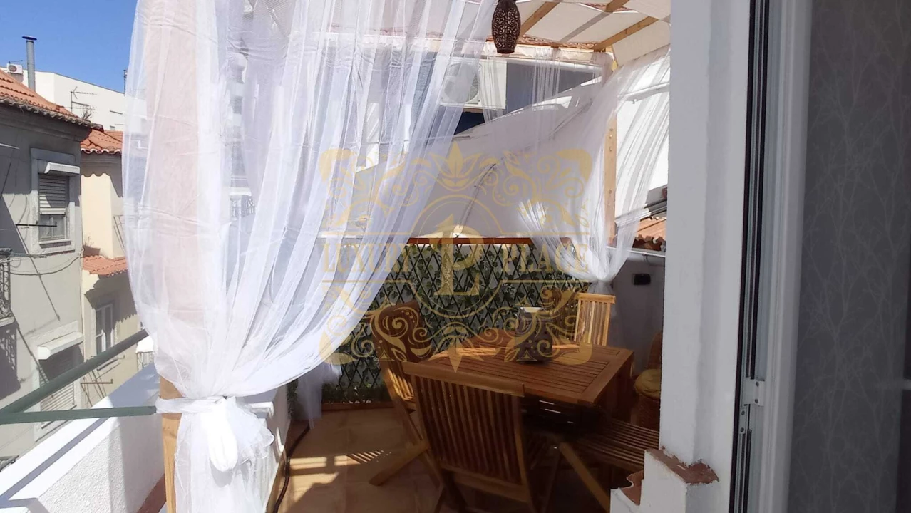 Apartamento T1 para Venda em Misericórdia Foto 6