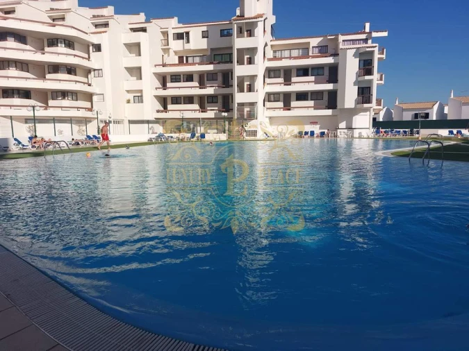 Apartamento T1 para Venda em Albufeira e Olhos de Água Foto 12