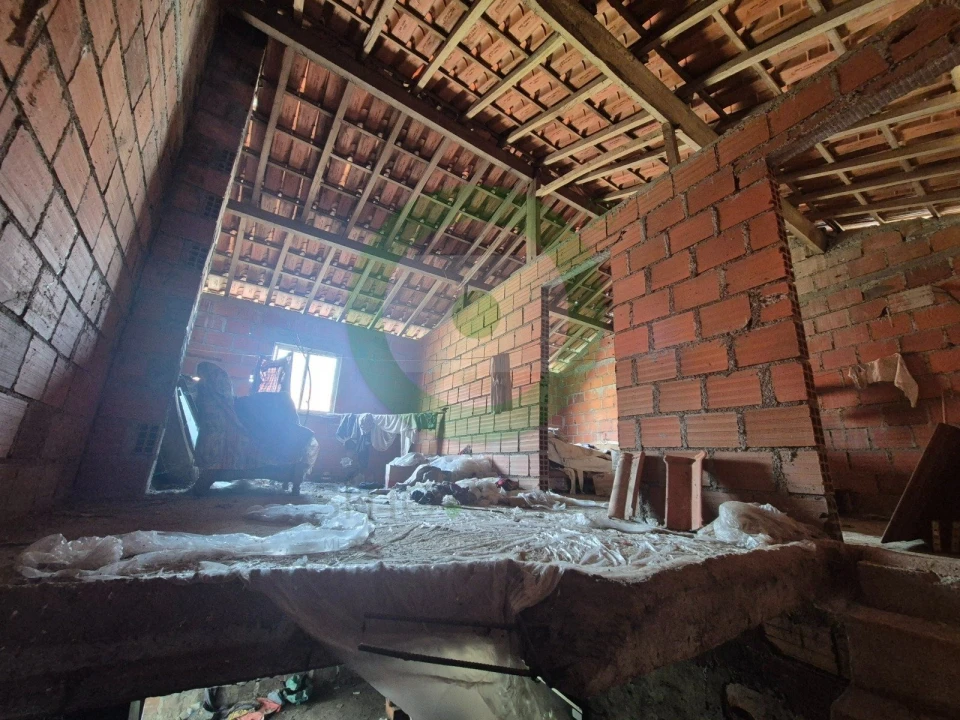 Moradia T1 para Venda em São João da Corveira Foto 2