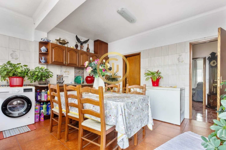 Prédio para Venda em Beringel Foto 8