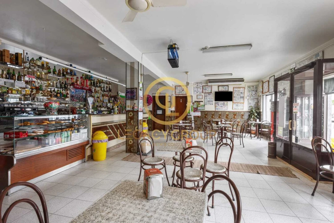 Prédio para Venda em Beringel Foto 17