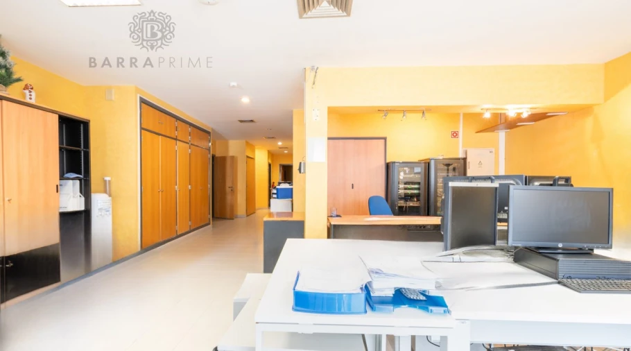 Loja para Venda em Faro (Sé e São Pedro) Foto 3