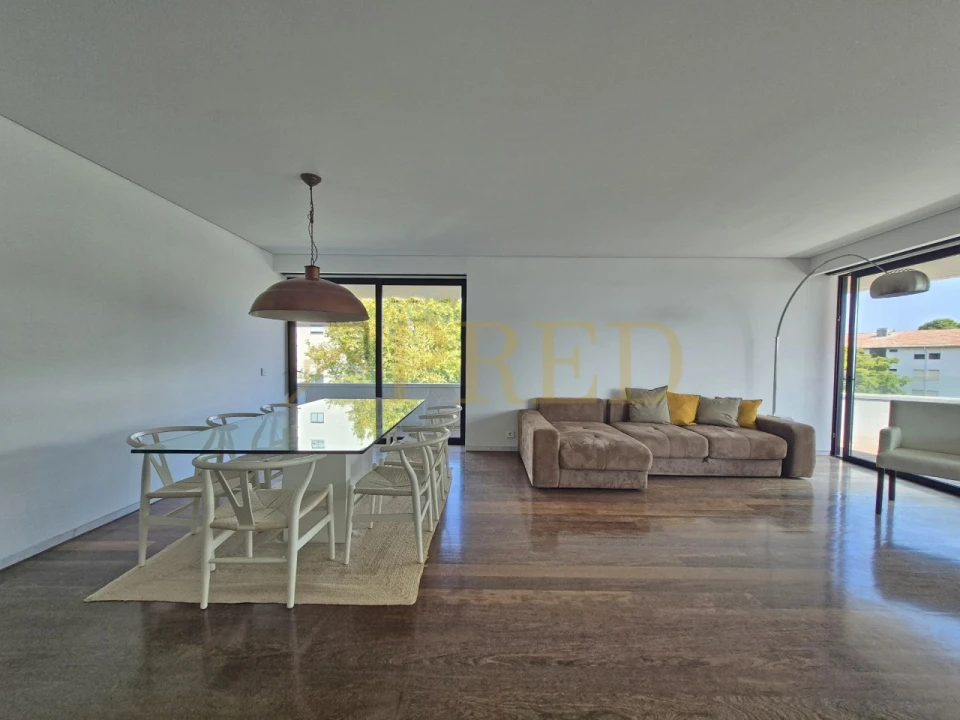Apartamento T3 para Venda em Aldoar, Foz do Douro e Nevogilde Foto 4