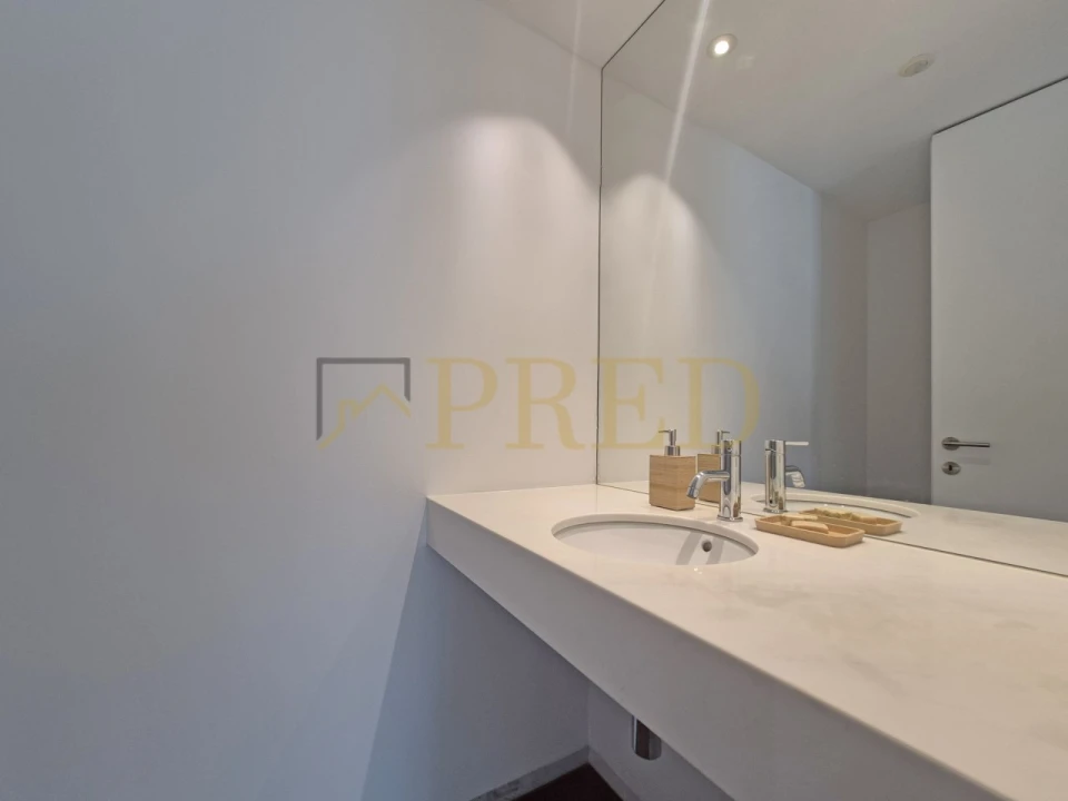 Apartamento T3 para Venda em Aldoar, Foz do Douro e Nevogilde Foto 12