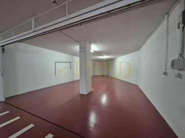 Apartamento T3 para Venda em Aldoar, Foz do Douro e Nevogilde