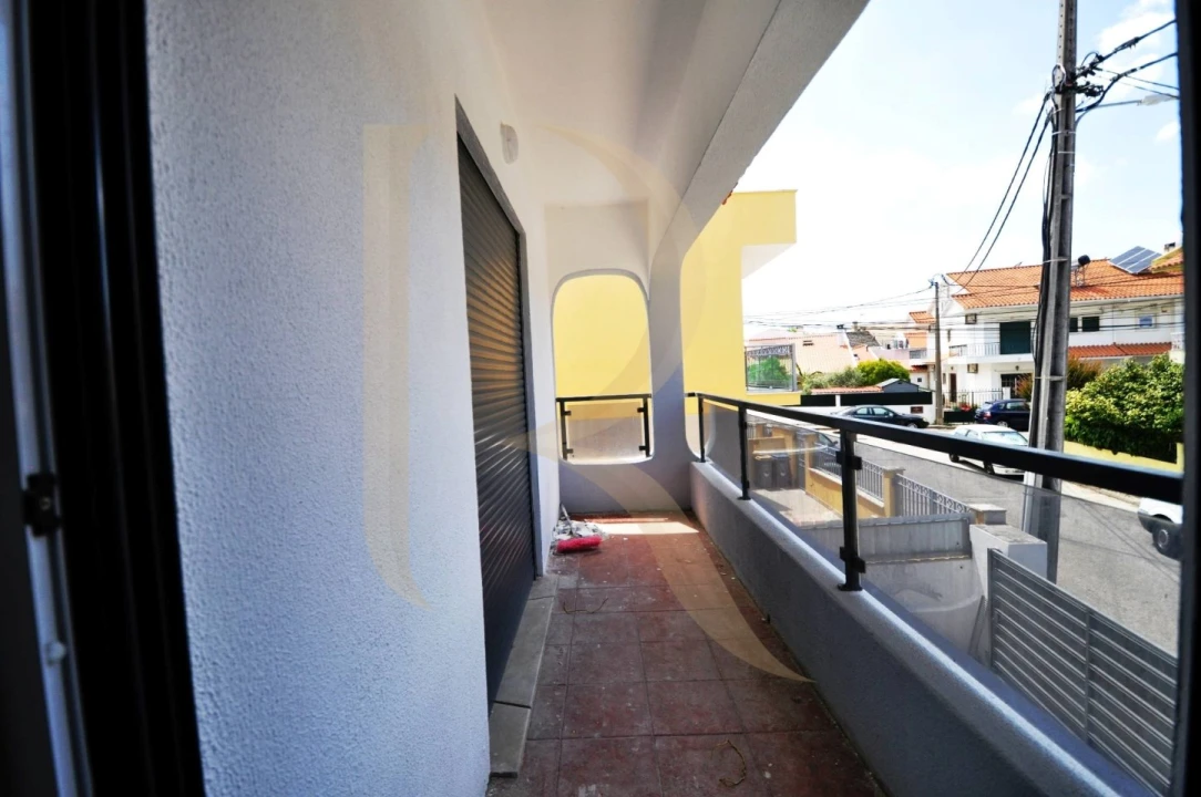 Moradia T5 para Venda em Amora Foto 20
