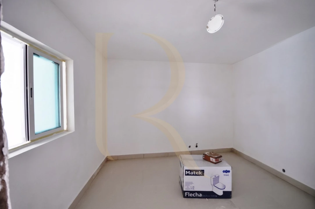 Moradia T5 para Venda em Amora Foto 31