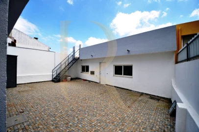 Moradia T5 para Venda em Amora