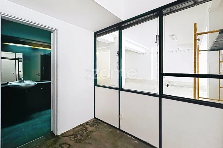 Terreno Comércio / Armazém para Venda em Sé Nova, Santa Cruz, Almedina e São Bartolomeu Foto 16