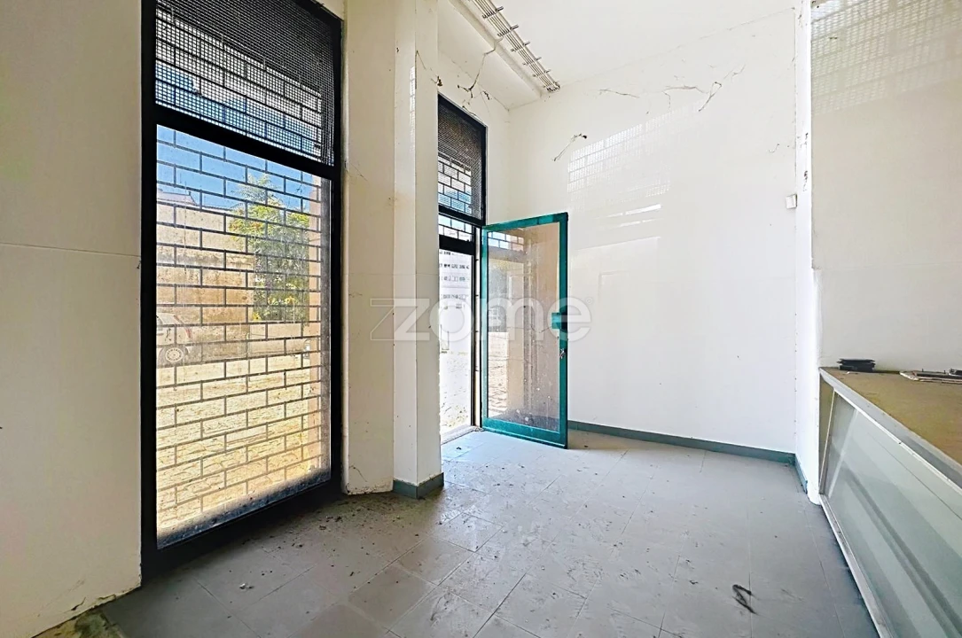 Terreno Comércio / Armazém para Venda em Sé Nova, Santa Cruz, Almedina e São Bartolomeu Foto 6