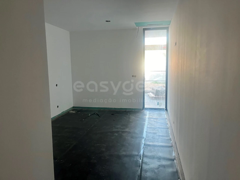 Apartamento T2 para Venda em Glória e Vera Cruz Foto 4