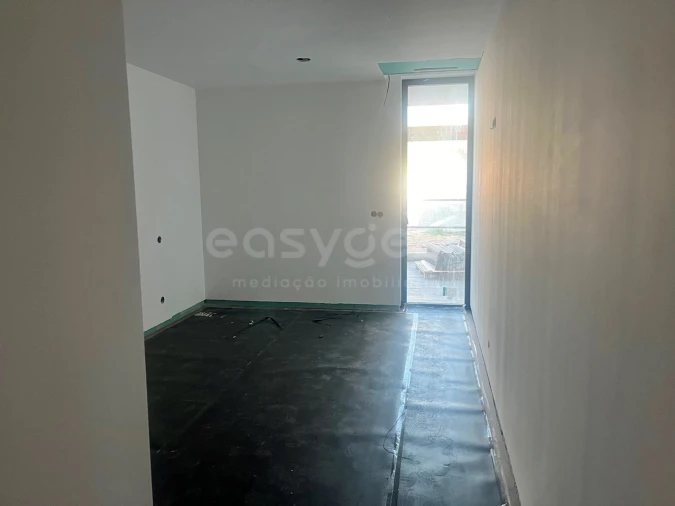Apartamento T2 para Venda em Glória e Vera Cruz Foto 4