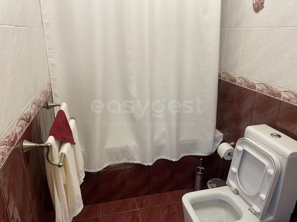 Moradia T4 para Venda em Porto Martins Foto 74