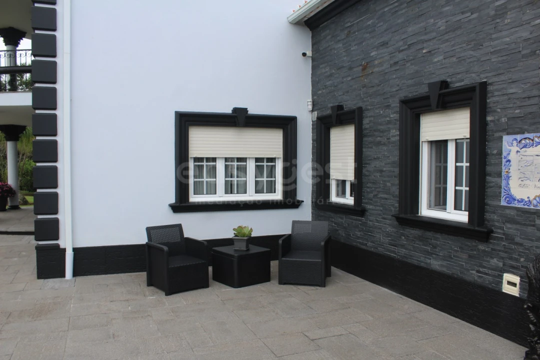 Moradia T4 para Venda em Porto Martins Foto 86