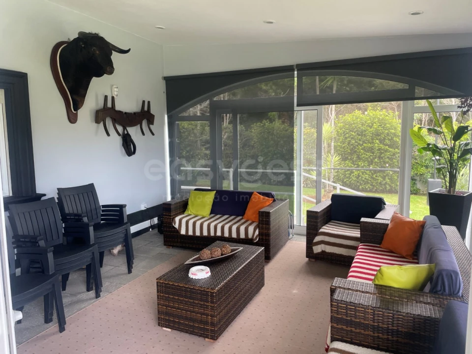 Moradia T4 para Venda em Porto Martins Foto 89