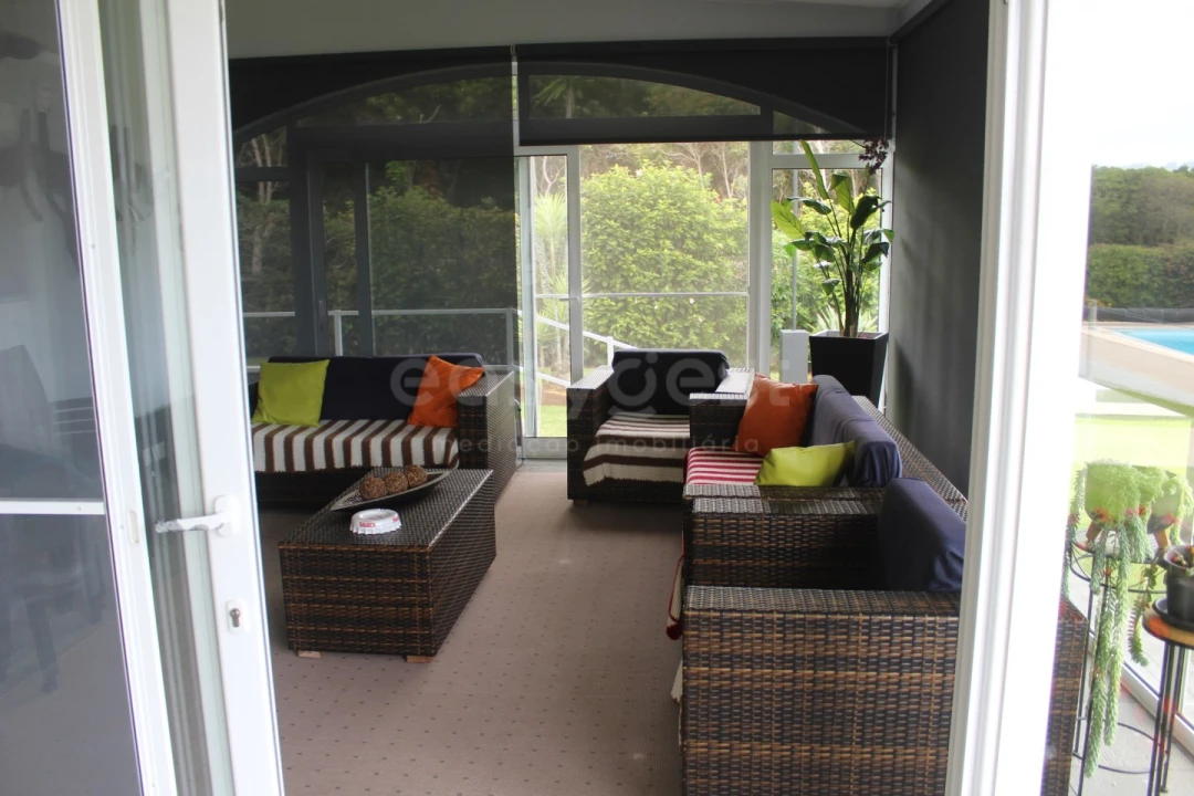 Moradia T4 para Venda em Porto Martins Foto 90