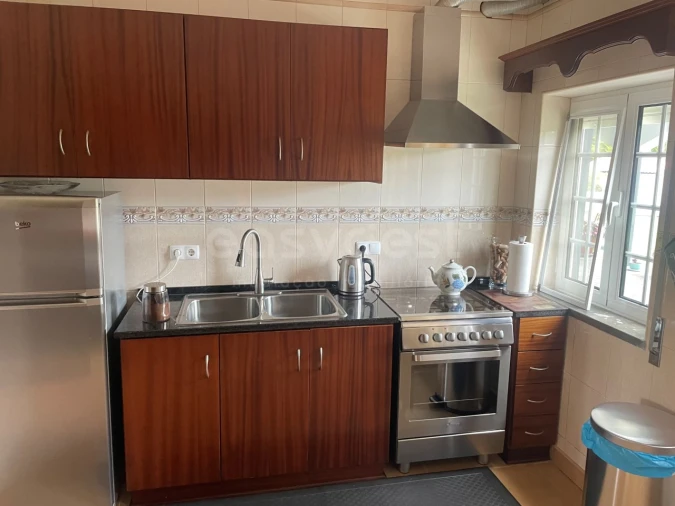 Moradia T4 para Venda em Porto Martins Foto 59