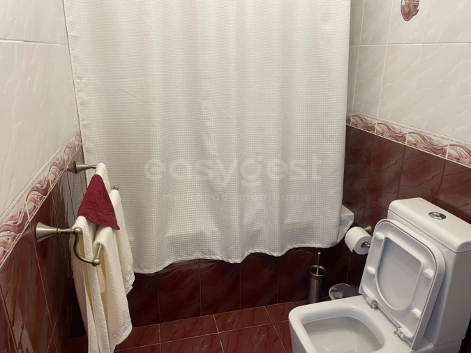 Moradia T4 para Venda em Porto Martins Foto 74