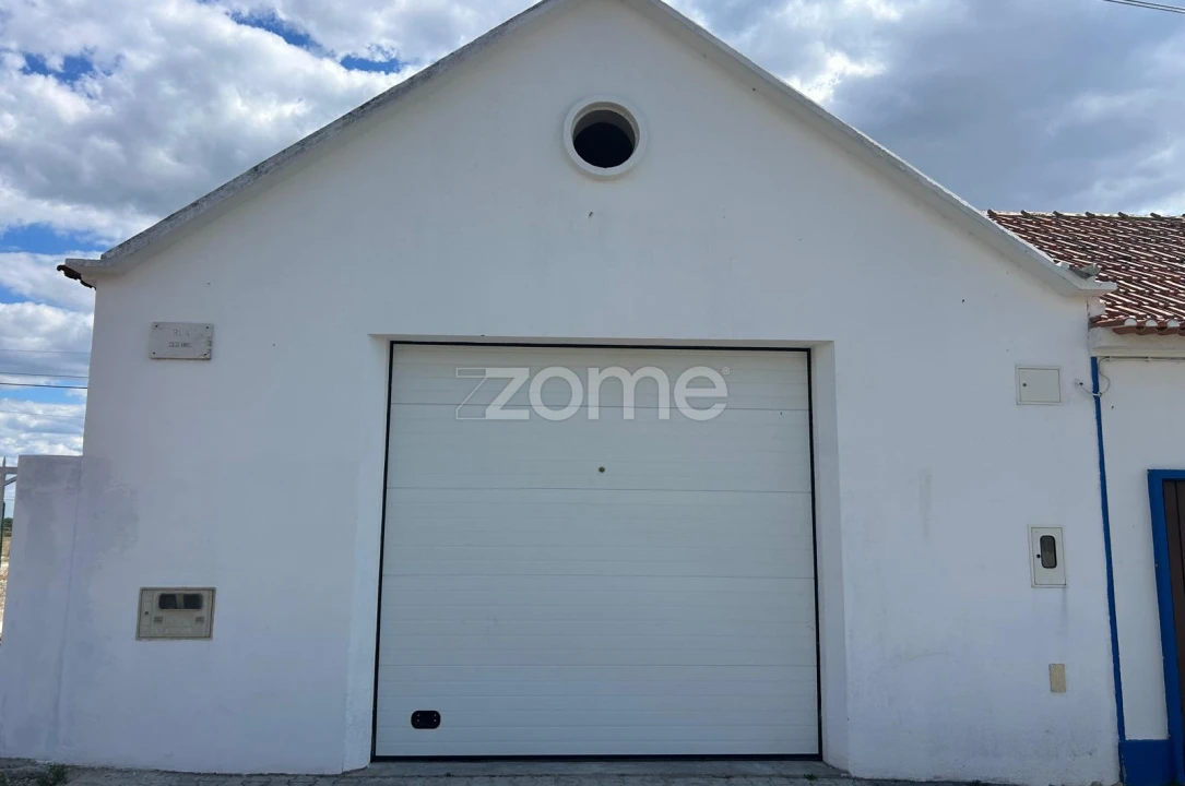 Terreno Comércio / Armazém para Arrendamento em Grândola e Santa Margarida da Serra Foto 2