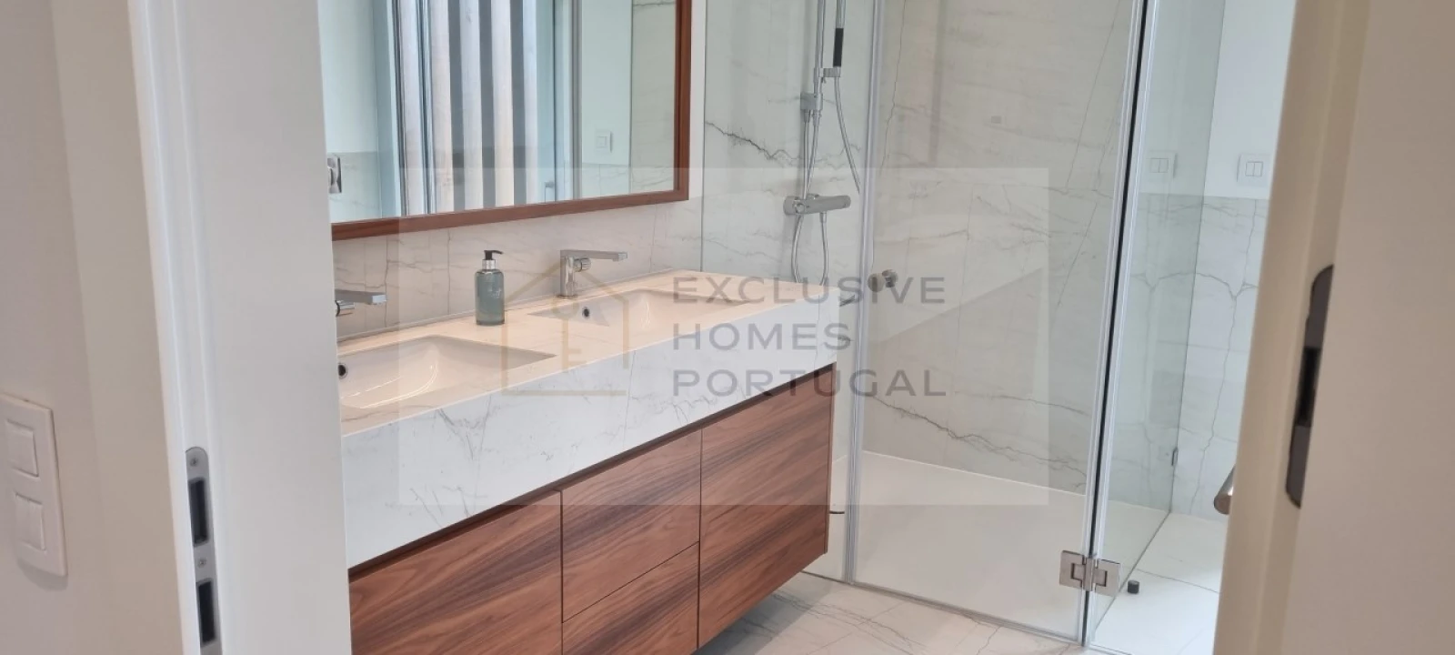 Moradia T4 para Venda em Cascais e Estoril Foto 26