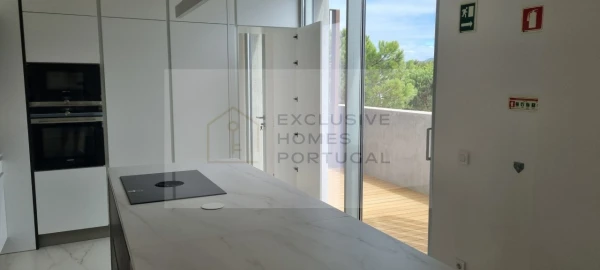 Moradia T4 para Venda em Cascais e Estoril