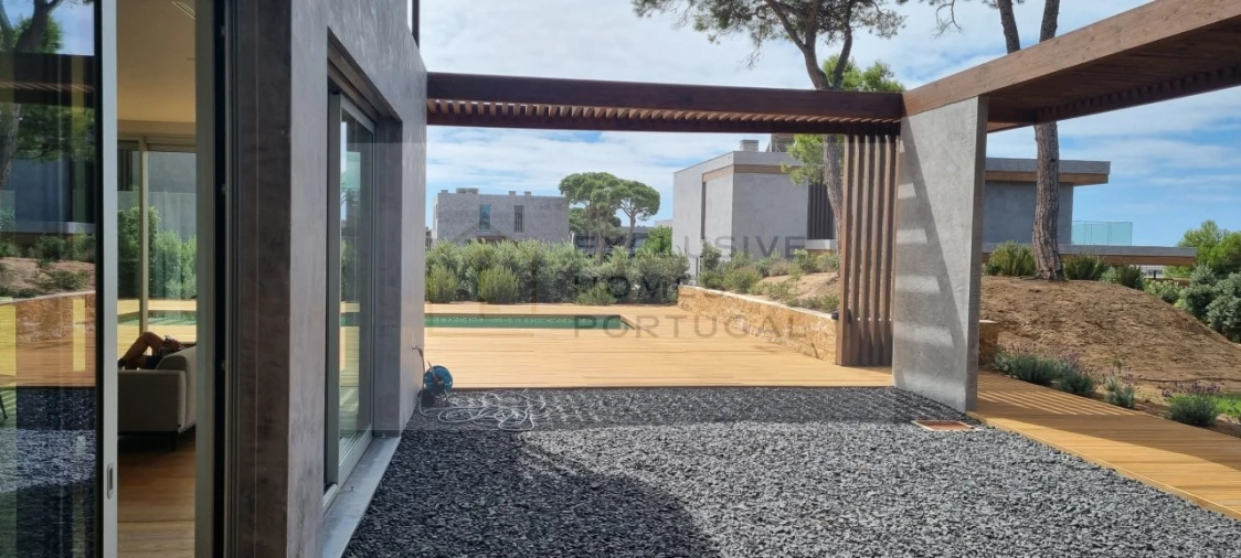 Moradia T4 para Venda em Cascais e Estoril Foto 33