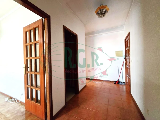 Apartamento T3 para Venda em Rio Tinto Foto 5